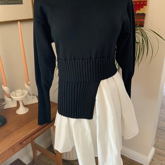 Avantlook “twofer” from Saks Off 5th - Picture 2 of 10